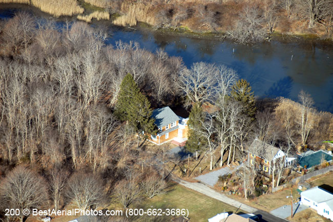 02-E_Moriches-10_Darnell_Pl