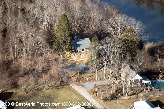 05-E_Moriches-10_Darnell_Pl