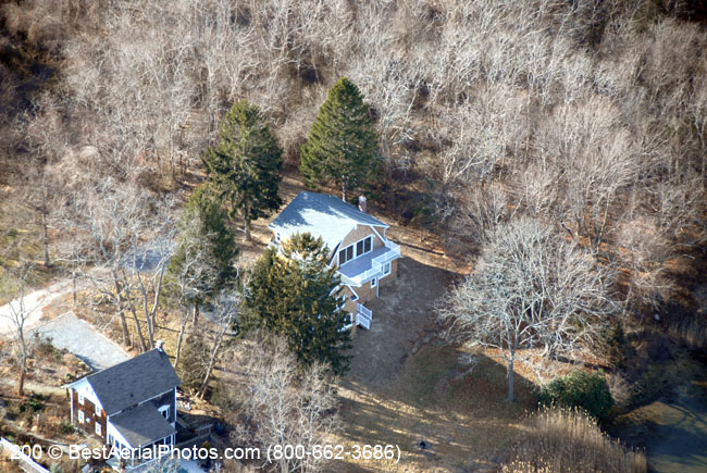 14-E_Moriches-10_Darnell_Pl