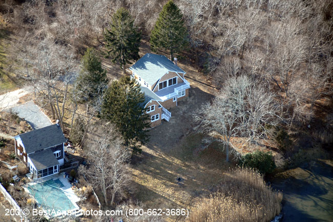 16-E_Moriches-10_Darnell_Pl