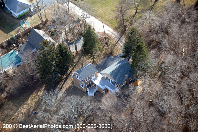 25-E_Moriches-10_Darnell_Pl