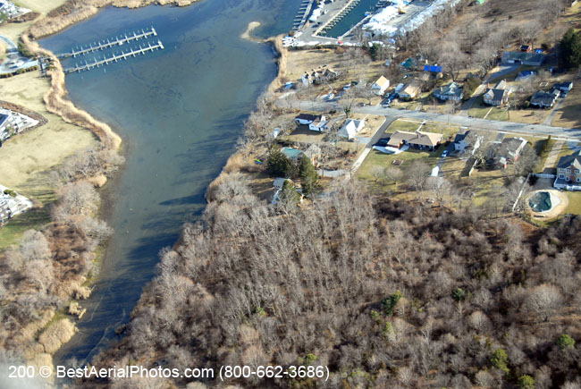 32-E_Moriches-10_Darnell_Pl