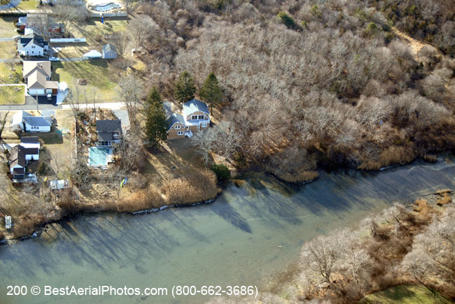 48-E_Moriches-10_Darnell_Pl