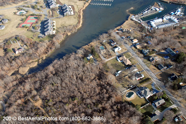 60-E_Moriches-10_Darnell_Pl